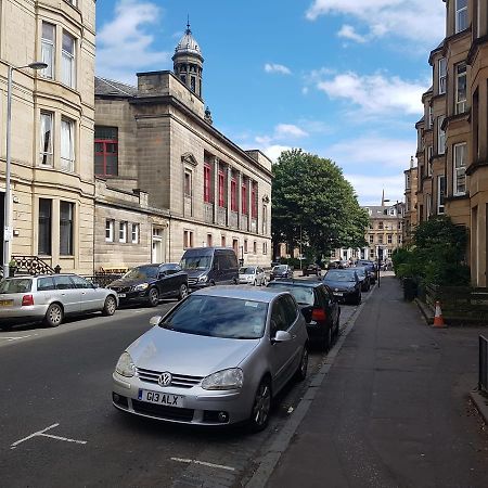 Bentinck Street Ground Floor Apartment Glasgow Exterior photo